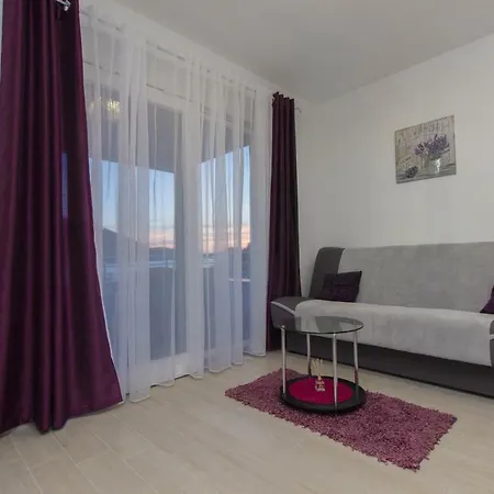 Apartment Gabi *