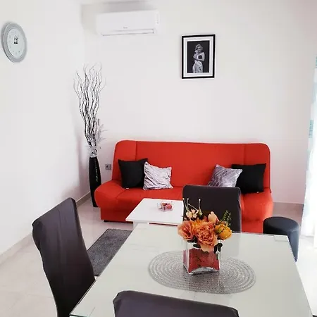Apartment Gabi *